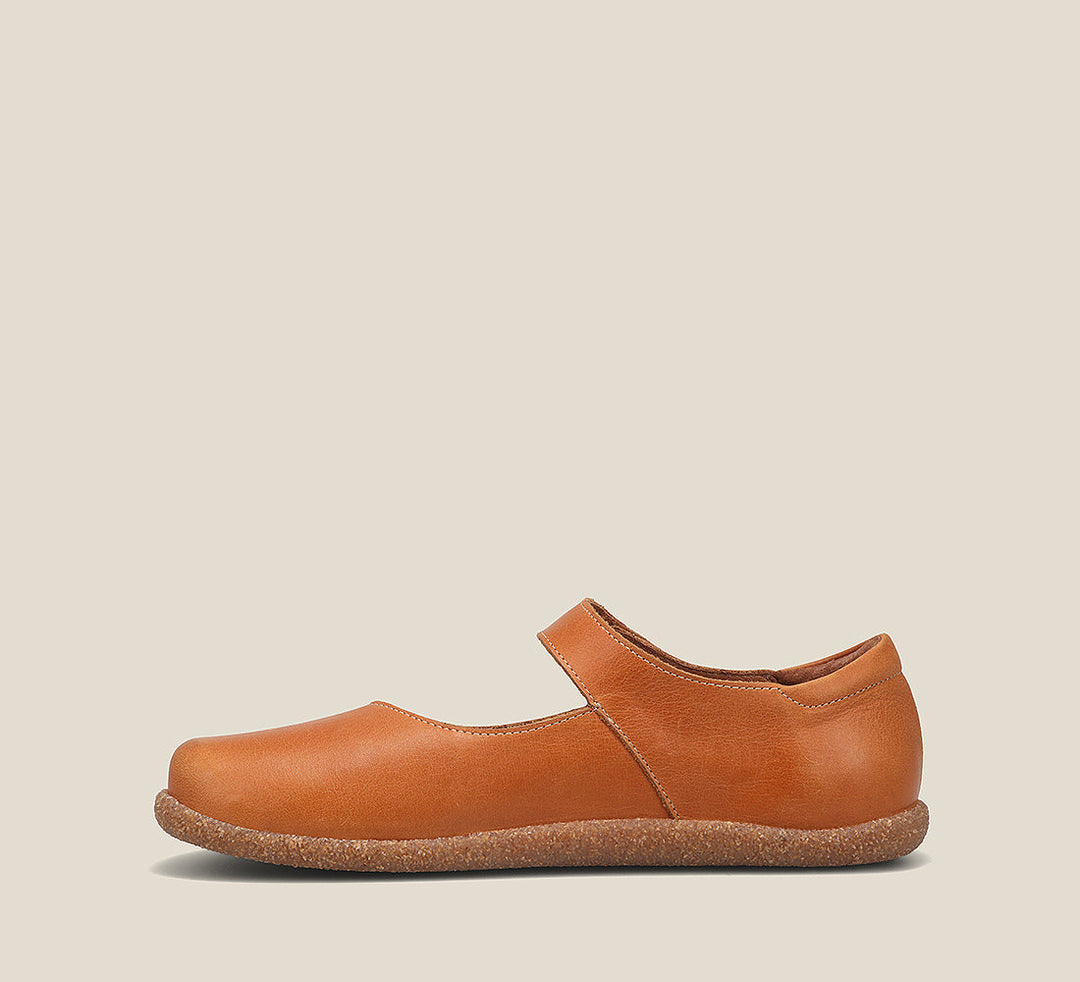 Instep Image of Ultimate Tan Size 41