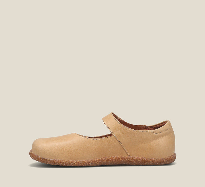 Side angle image of Taos Footwear Ultimate Natural Size 40