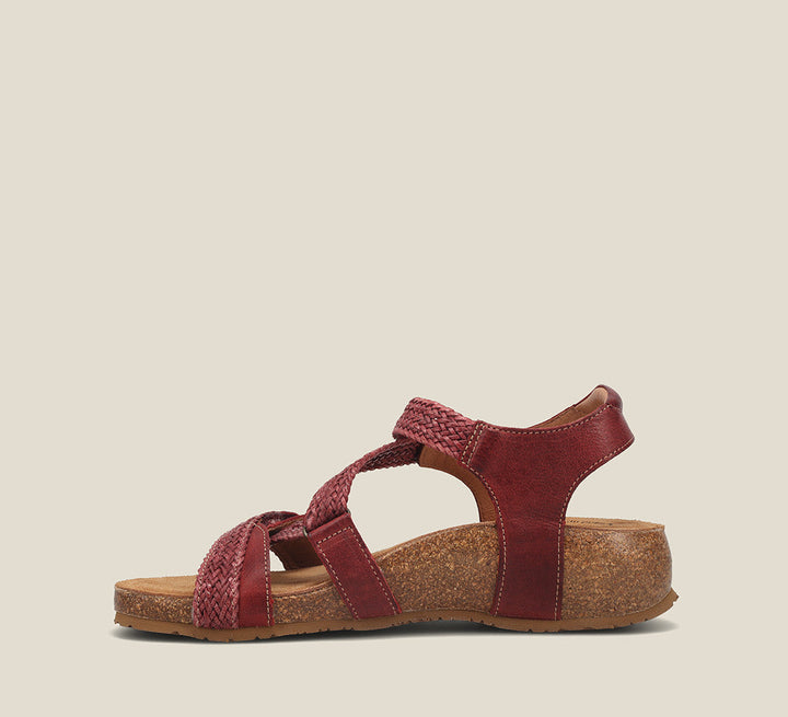 Side angle image of Taos Footwear Trulie Cranberry Size 37